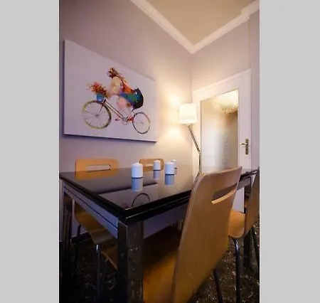 Apartament Alkis *